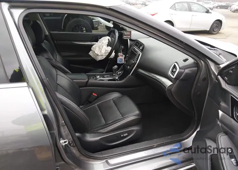 2019 Nissan Maxima 3.5 Sl из США, поврежденный, VIN 1N4AA6AV8KC364947